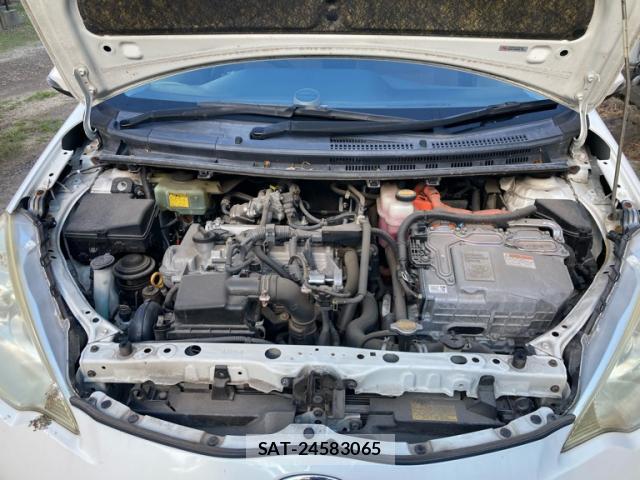 Toyota AQUA 2012-11 8877541-9