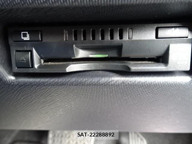 Toyota AQUA 2019-01 8875868-8