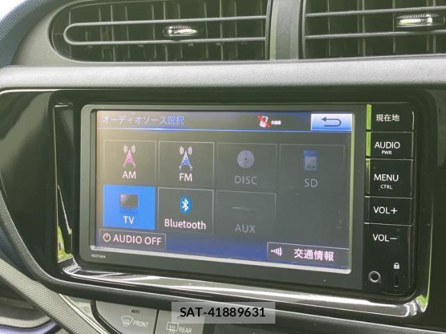 Toyota AQUA 2016-07 8878184-10
