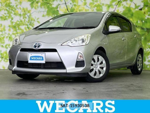 Toyota AQUA 2013-02 8878230-0