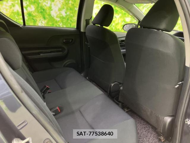 Toyota AQUA 2015-07 8878375-4