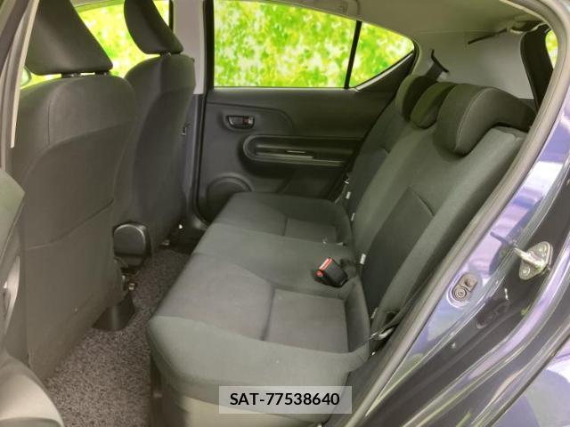 Toyota AQUA 2015-07 8878375-6