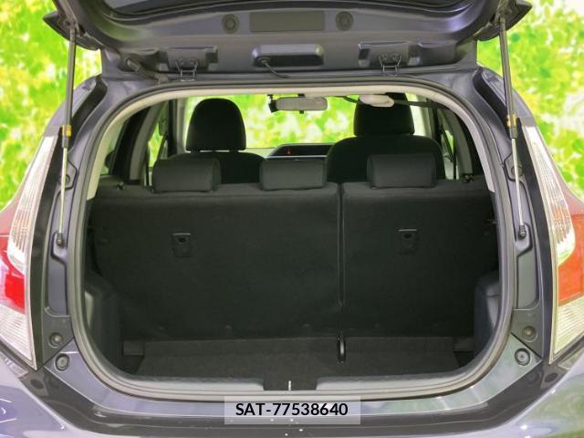 Toyota AQUA 2015-07 8878375-7