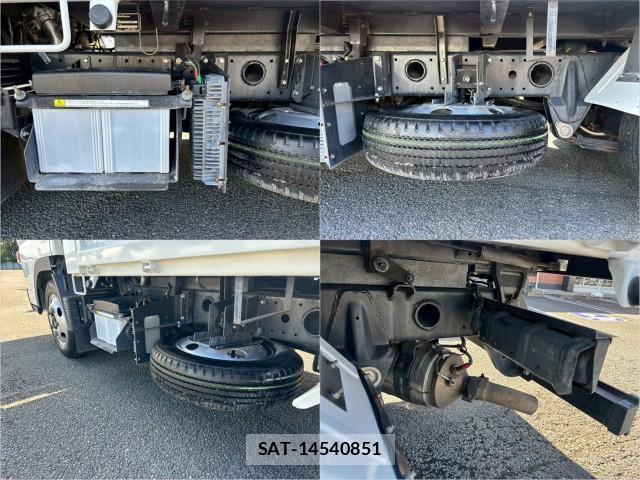 Nissan ATLAS 2015-02 8876882-14