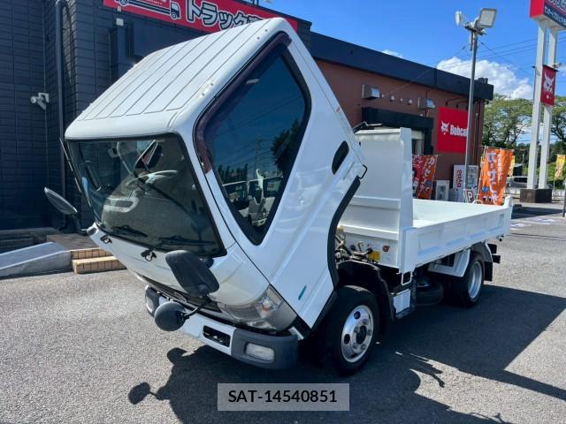 Nissan ATLAS 2015-02 8876882-8