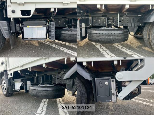 Nissan ATLAS 2017-03 8876910-14