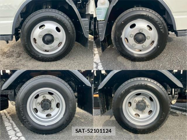 Nissan ATLAS 2017-03 8876910-19