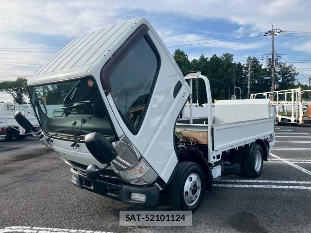 Nissan ATLAS 2017-03 8876910-8
