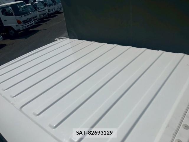 Nissan ATLAS 2013-02 8876934-8