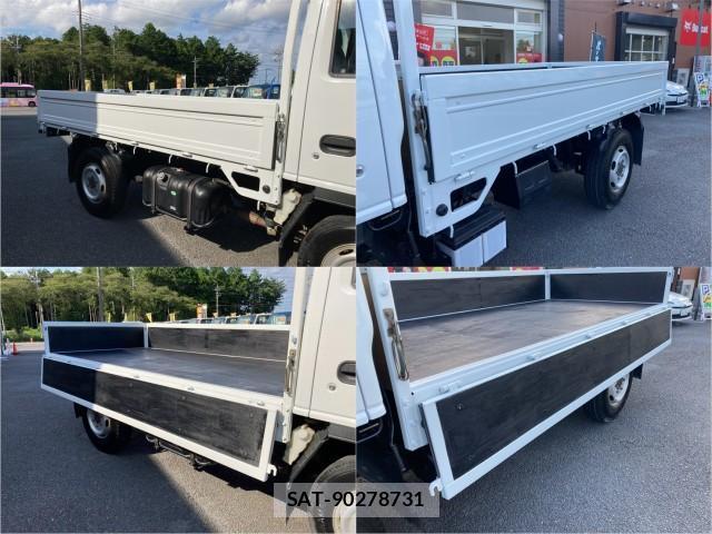 Nissan ATLAS 2006-03 8876964-6