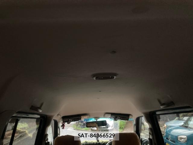 Daihatsu ATRAI WAGON 2009-10 8876003-9