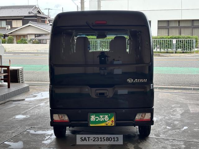 Daihatsu ATRAI 2023-11 8877077-3
