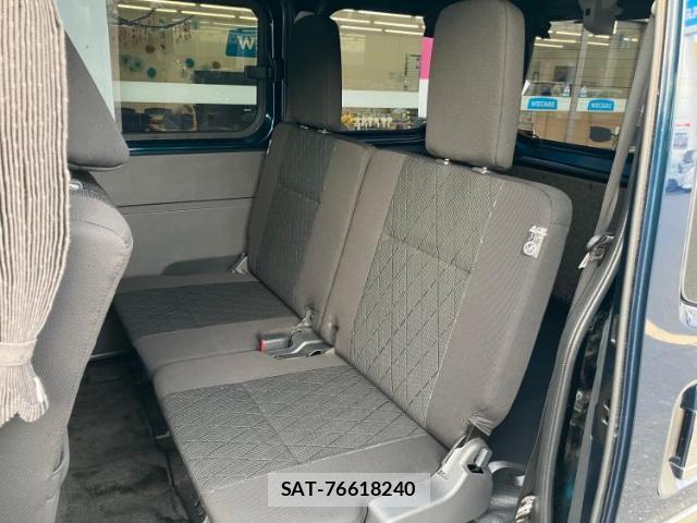 Daihatsu ATRAI 2023-01 8877612-6