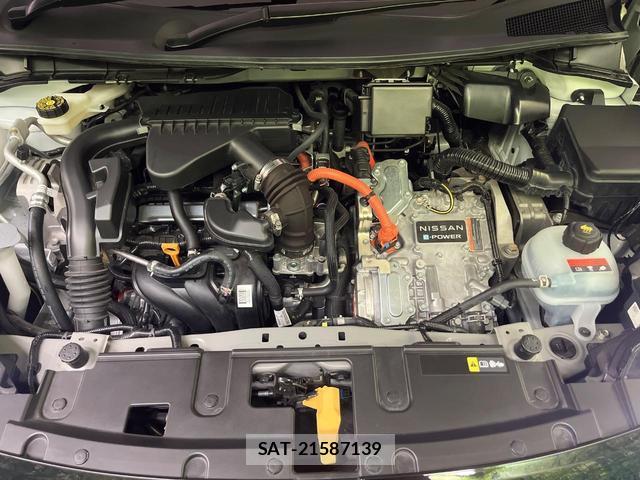 Nissan AURA 2024-03 8877056-17