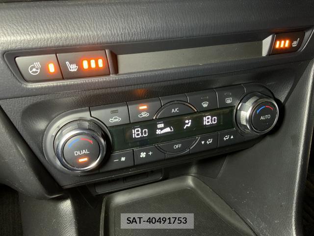 Mazda AXELA SPORT 2016-10 8877251-16