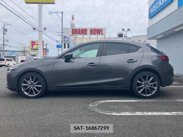 Mazda AXELA SPORT 2017-10 8878388-1
