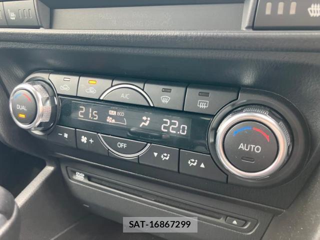 Mazda AXELA SPORT 2017-10 8878388-10