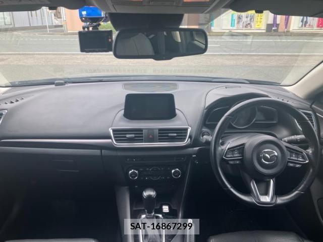 Mazda AXELA SPORT 2017-10 8878388-3