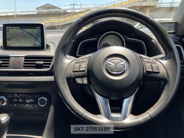 Mazda AXELA 2015-03 8878193-14