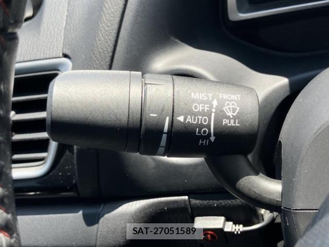 Mazda AXELA 2015-03 8878193-16