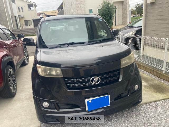 Toyota BB 2009-03 8875967-0