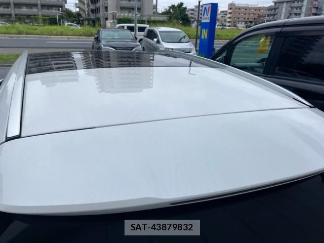 Mercedes Benz C-CLASS 2022-05 8876022-6