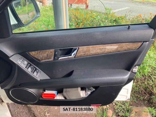 Mercedes Benz C-CLASS 2008-06 8877412-8