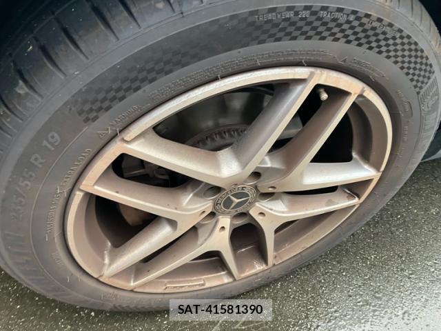 Mercedes Benz C-CLASS 2018-01 8876394-5
