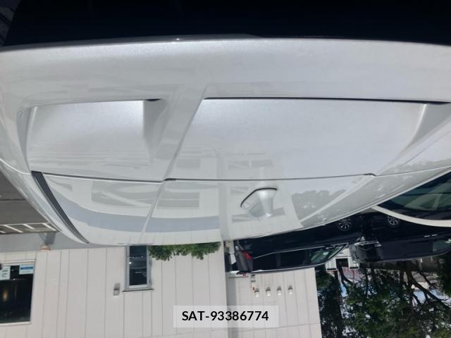 Toyota C-HR 2022-08 8876375-2