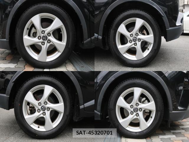 Toyota C-HR 2017-11 8876772-8