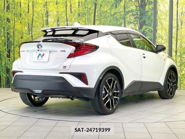 Toyota C-HR 2020-02 8876780-15