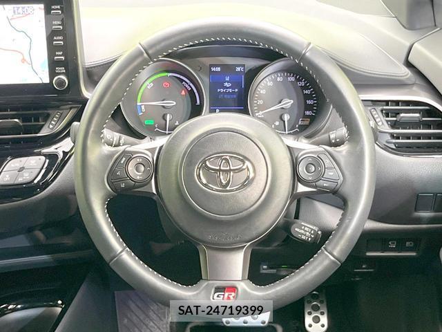 Toyota C-HR 2020-02 8876780-9