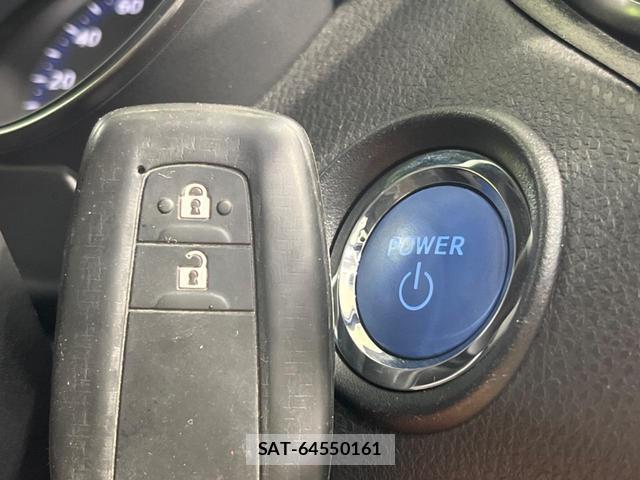 Toyota C-HR 2020-08 8876990-7