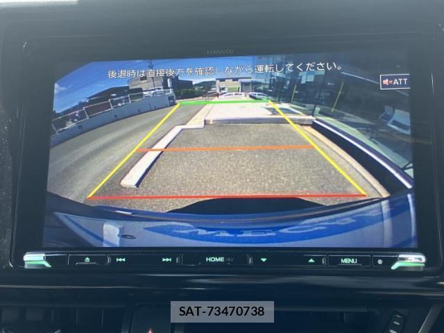 Toyota C-HR 2018-03 8877068-12