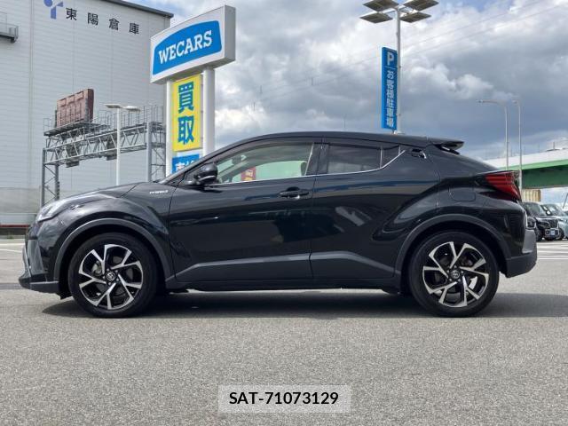 Toyota C-HR 2019-12 8877319-1
