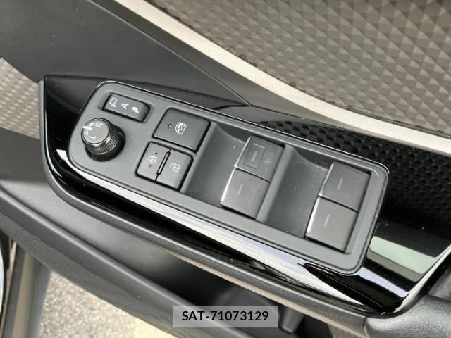 Toyota C-HR 2019-12 8877319-7