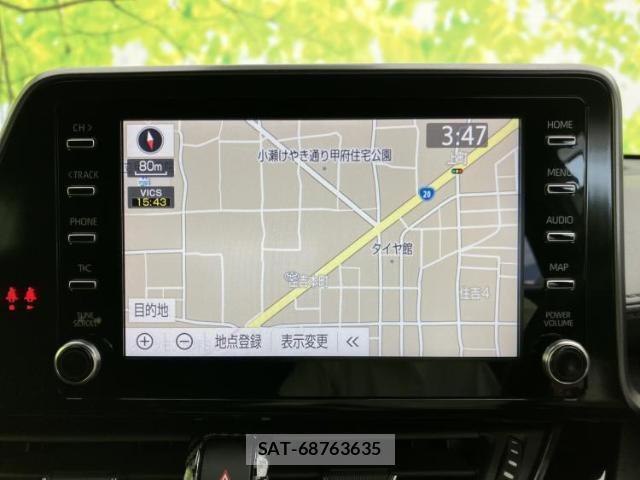 Toyota C-HR 2022-09 8877339-9