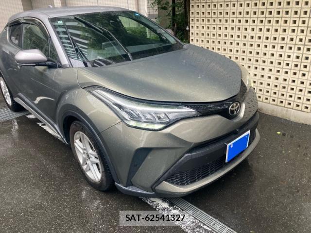 Toyota C-HR 2019-10 8877453-13