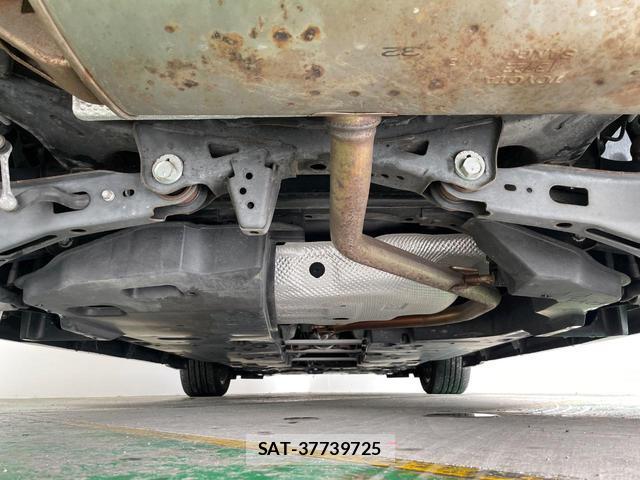 Toyota C-HR 2018-02 8877460-18