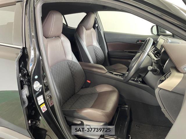 Toyota C-HR 2018-02 8877460-7