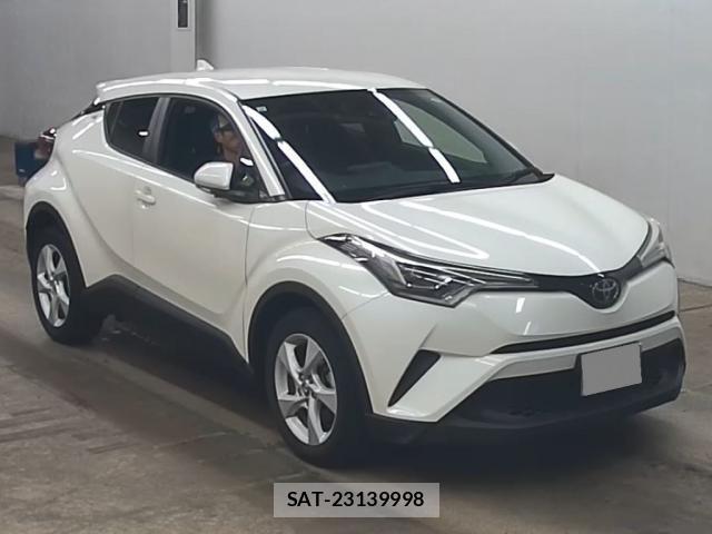 Toyota C-HR 2019-10 8877665-0