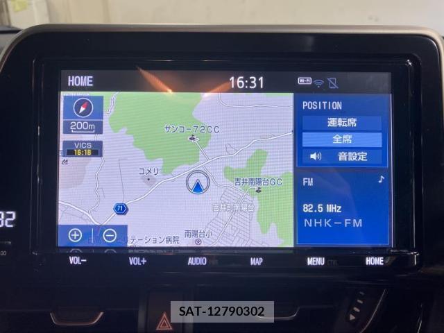 Toyota C-HR 2019-10 8878066-8