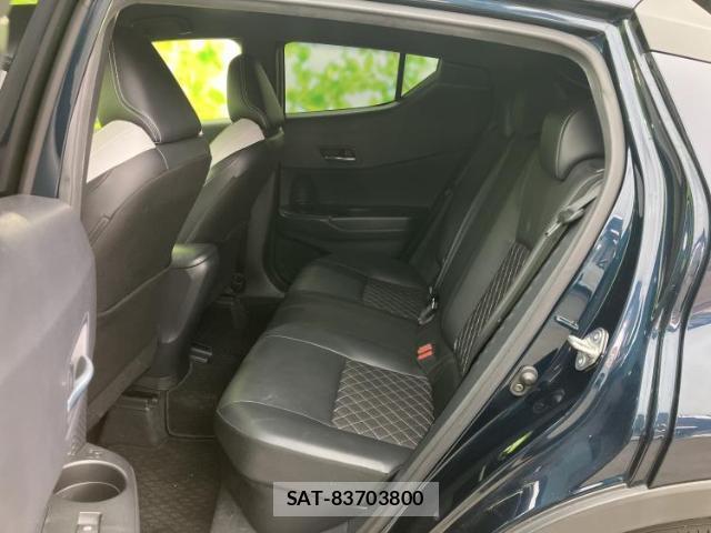 Toyota C-HR 2019-01 8878126-6