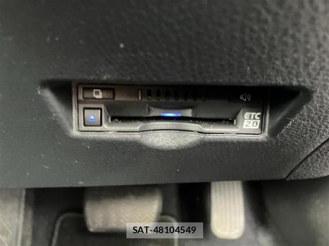 Toyota C-HR 2022-02 8878306-14