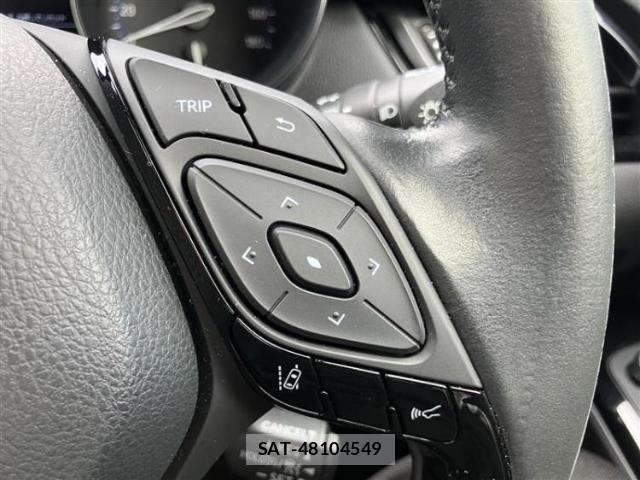 Toyota C-HR 2022-02 8878306-15