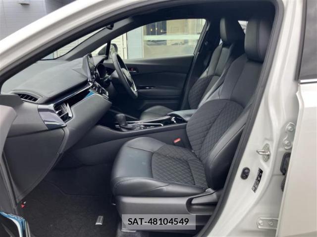 Toyota C-HR 2022-02 8878306-5