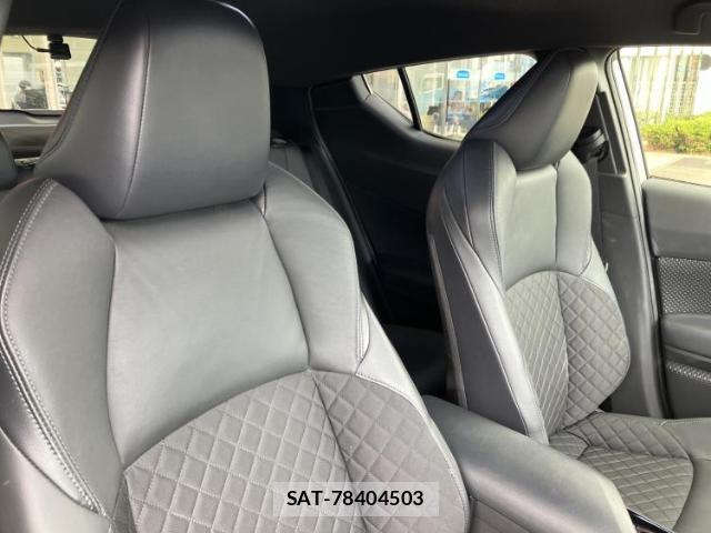Toyota C-HR 2021-09 8878353-3