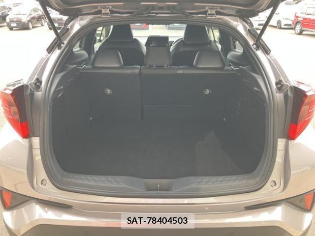 Toyota C-HR 2021-09 8878353-7