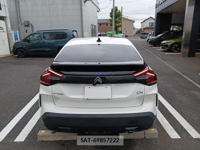 Citroen C4 2023-09 8875961-16