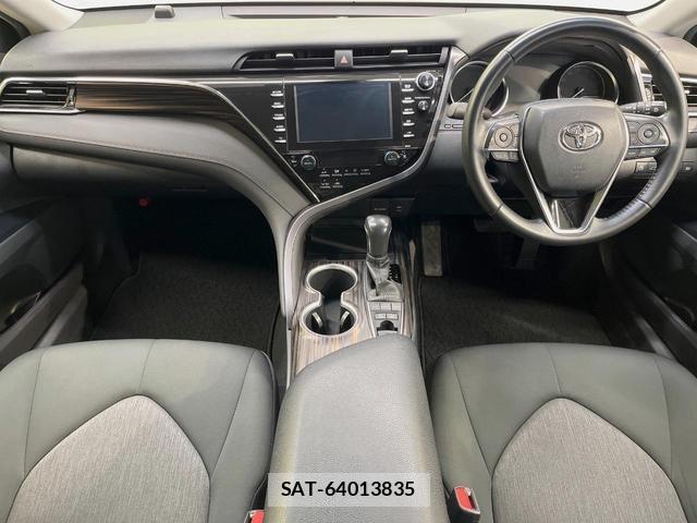 Toyota CAMRY 2017-10 8875924-1